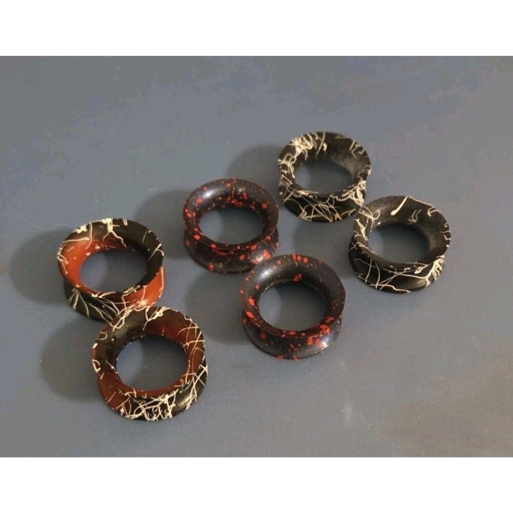 UNUSED SPENCERS BODY RAGE EAR GAUGES 11/16 INCH MULTICOLOR STYLISH